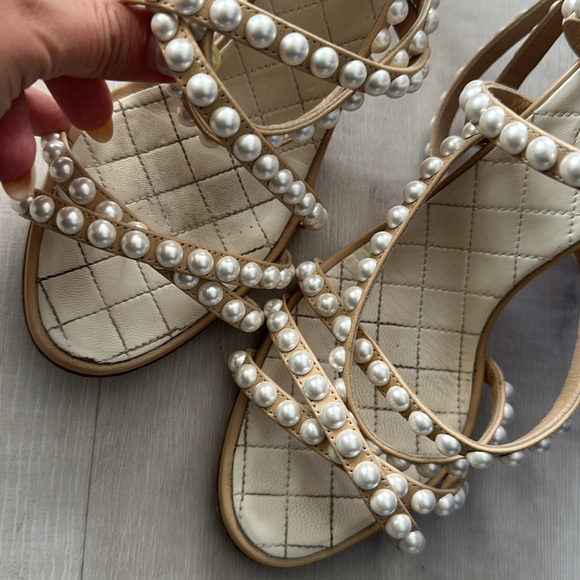 Chanel heels - Picture 8 of 8